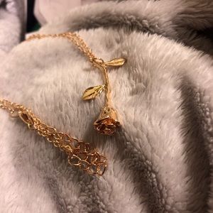 🌹✨ROSE NECKLACES✨🌹 NWOT